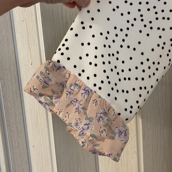 Dainty Jewells Dress - Picture 5 of 6